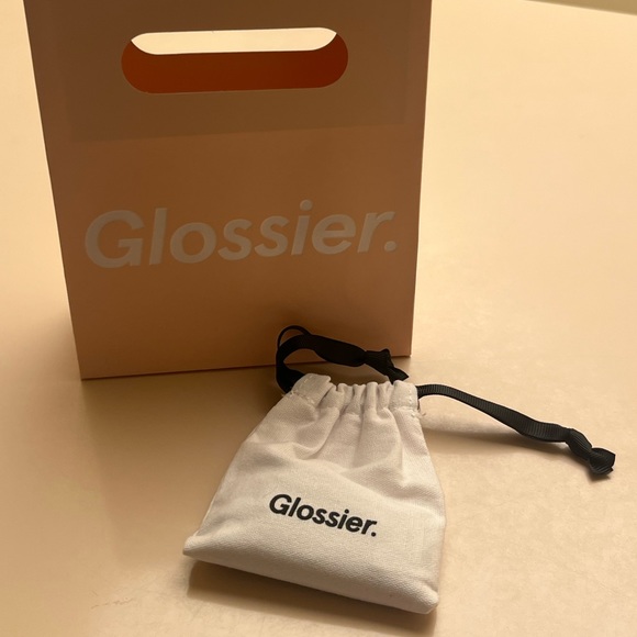 Glossier Flip Phone Keychain a compact mirror New in bag! New York SOHO limited - Picture 9 of 11